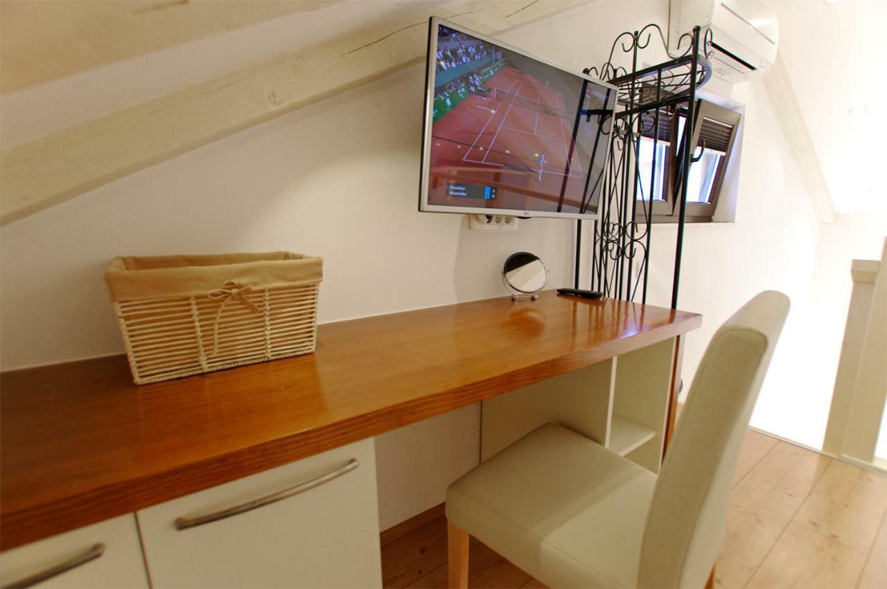 Apartmán Apartman Murter Center 4+1 Id 720 Exteriér fotografie